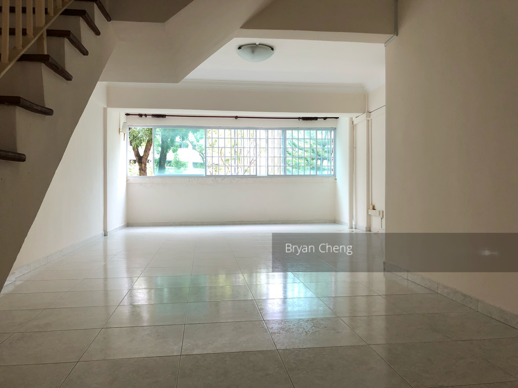 Serangoon Avenue 3 thumbnail photo